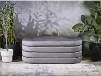 Pink panipaigaga CALPI hall pilt 2